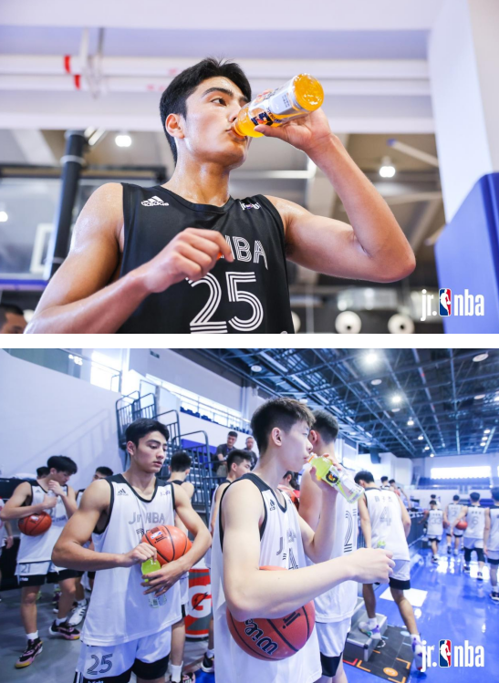爱游戏官网网页版入口-包含NBA殿堂球星青年篮球训练营落幕，带给孩子们快乐的词条