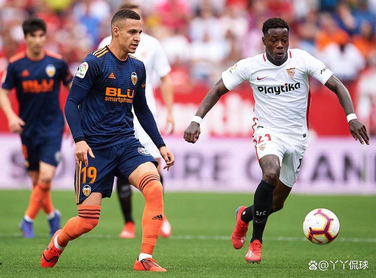 瓦伦西亚主场战平，保住西甲前四位置