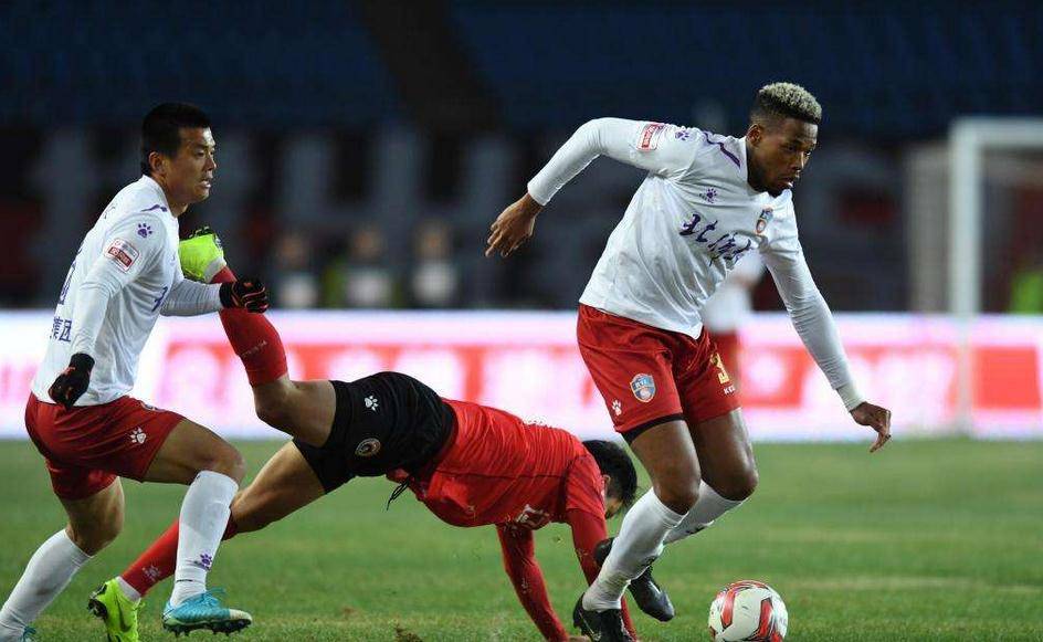 贵州恒丰智诚欲夺胜,展现奋勇拼搏 贵州恒丰智诚欲夺胜,展现奋勇拼搏