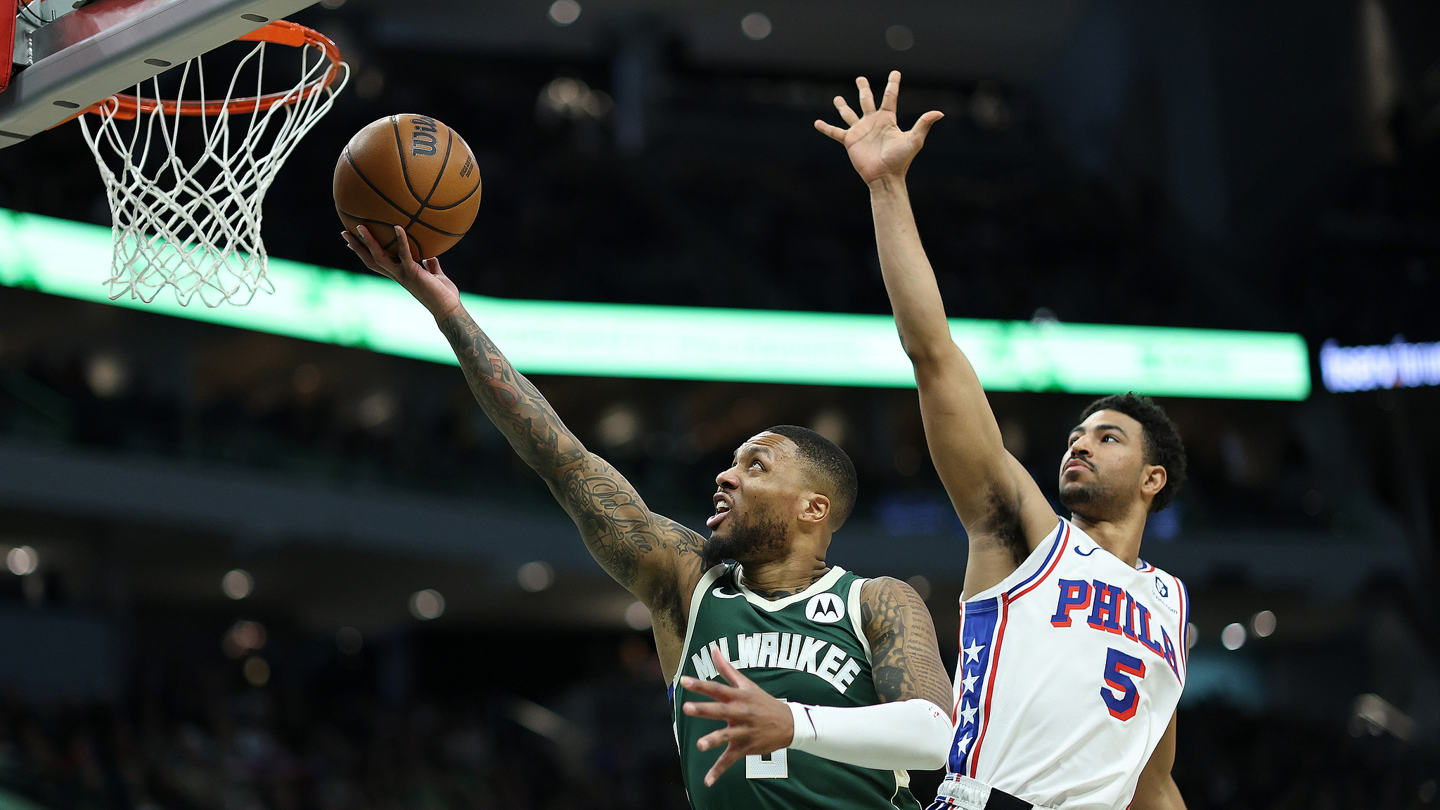 公牛擒雄鹿重返胜利轨道，球员表现引人瞩目的简单介绍