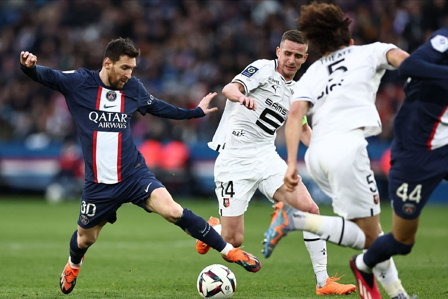 爱游戏登录入口-包含破釜沉舟!追平比分关键一球的词条