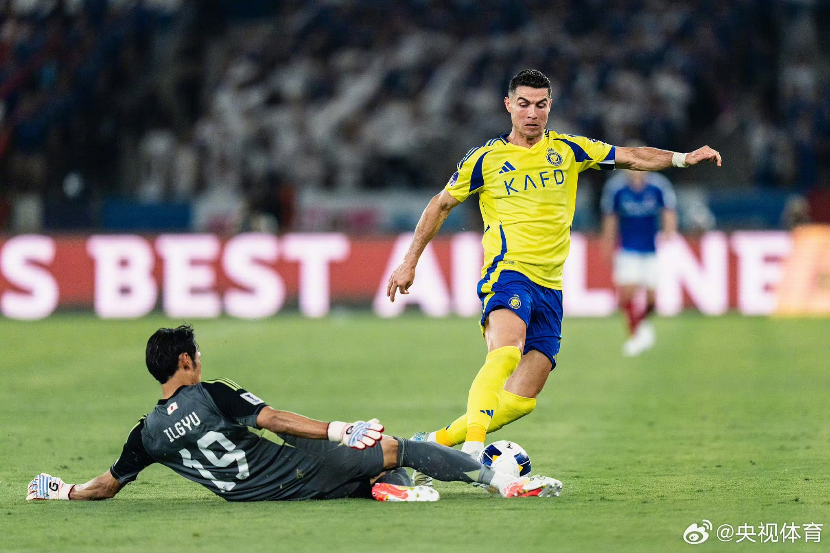 佛罗伦萨中场表现神勇，带领球队取得胜利的简单介绍